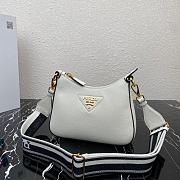Prada White Leather Shoulder Bag size 24 x 18 x 6 cm - 4