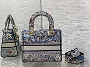 DIOR Medium Lady D-Lite Bag Denim Multicolor Dior Jardin Magique Embroidery  - 3