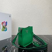 PRADA Leather Mini Shoulder Bag Green 20 x 19 x 6 cm - 3