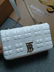 Burberry quilted Lola crossbody bag white silver hardware - 4