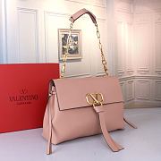 VALENTINO Garavani Vring Leather Handbag In Light Pink - 4