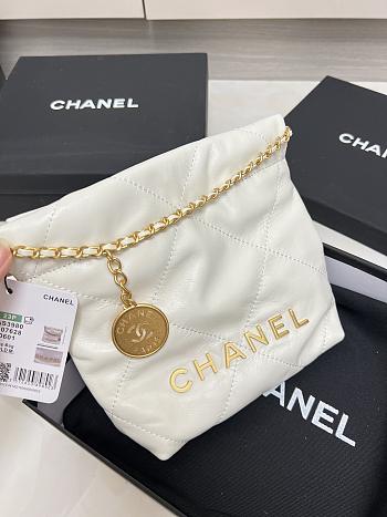CHANEL|22 Hand Bag In White Gold Hardware Size 20x18x6 cm