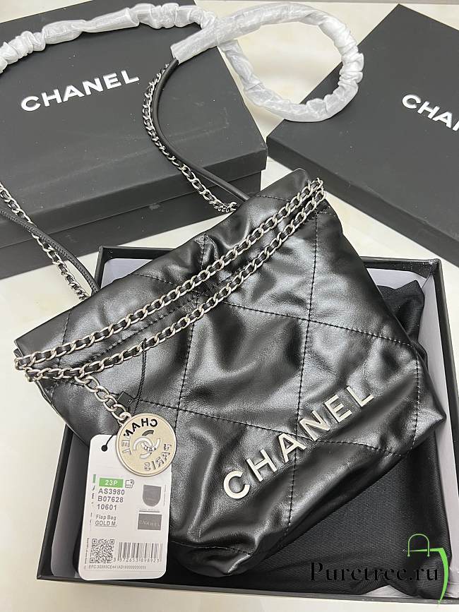 CHANEL|22 Hand Bag In Black Silver Hardware Size 20x18x6 cm - 1