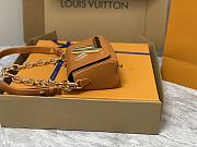 LOUIS VUITON | Twist Lock Epi In Orange Size 16.5x19x8.5 cm - 3