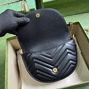 GUCCI | GG Marmont Matelasse Chain Bag Black Size 20x14.5x4 cm - 5