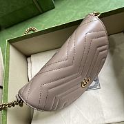 GUCCI | GG Marmont Matelasse Chain Bag Grey Size 20x14.5x4 cm - 5
