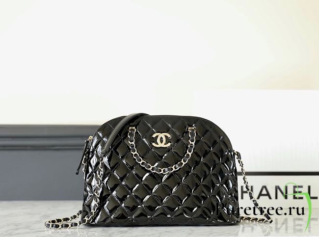 CHANEL | Spring Summer 2023 Seasonal Bag Black Collection Act 2 Size 20.5x28.5x7 cm - 1