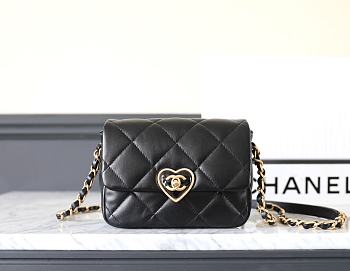 Chanel Small Flap Bag Black Lambskin size 18x13.5x5.5 cm