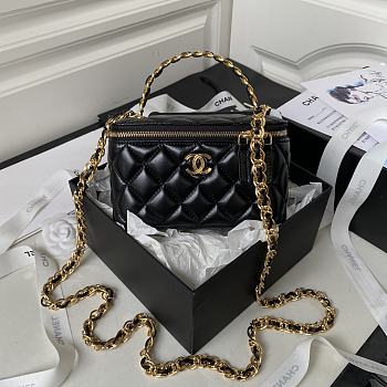 Chanel Small Vanity Case with Chain Pearl Crush Black Lambskin Size 17x9.5x8 cm