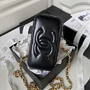 Chanel Small Vanity Case with Chain Pearl Crush Black Lambskin Size 17x9.5x8 cm - 3