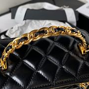 Chanel Small Vanity Case with Chain Pearl Crush Black Lambskin Size 17x9.5x8 cm - 2