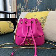 VALENTINO | Garavani Natural Mini Bucket Bag In Nappa With Vlogo Signature Chain In Pink - 1
