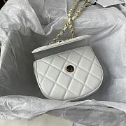 CHANEL | Handle Bag In White Size 16 cm - 5