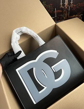 Dolce & Gabbana Daily Shopper DG Logo Print Black Size 37x28x11.5 cm
