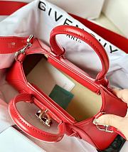 Givenchy Mini Antigona Stretch bag in Box leather Red - 4