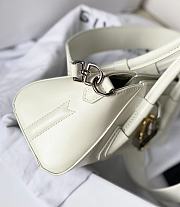 Givenchy Mini Antigona Stretch bag in Box leather White - 6
