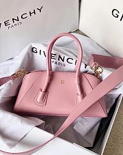 Givenchy Mini Antigona Stretch bag in Box leather Pink - 2