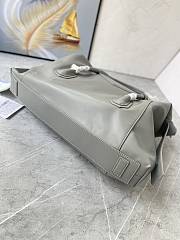 GIVENCHY | Antigona Soft medium leather bag Grey - 6