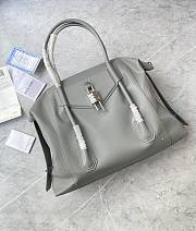 GIVENCHY | Antigona Soft medium leather bag Grey - 5