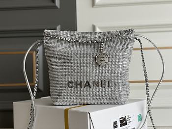 CHANEL|22 Hand Bag In Silver Hardware Size 19x20x6 cm