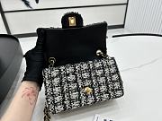 CHANEL Mini Flap Bag In White/Black Size 20 cm - 5