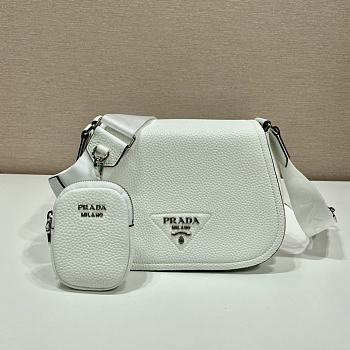 PRADA |  Vitello Daino Flap Logo Crossbody Bag In White Size 24x17x9.5 cm