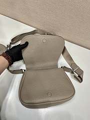 PRADA | Vitello Daino Flap Logo Crossbody Bag In Brown Size 24x17x9.5 cm - 4