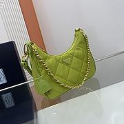 PRADA | Re-Edition 1995 Chaîne Re-Nylon mini-bag Lime Green - 5