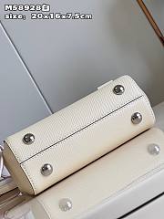 LOUIS VUITON | Cluny Mini White Quartz Leather - 5