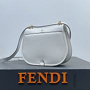 FENDI | C’mon Mini White leather bag Size 21x6.5x15 cm - 2