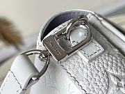LOUIS VUITTON | s-lock vertical wearable wallet white - 3