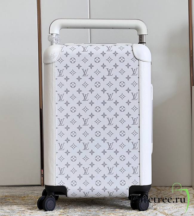 LOUIS VUITTON | Horizon Luggage Box White - 1
