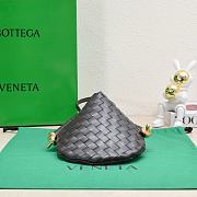 BOTTEGA VENETA | Small Solstice Shoulder Bag In Black - 3