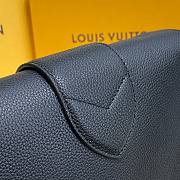 Louis Vuitton | Pont 9 Soft MM Size 25 cm - 3