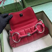 GUCCI | medium Horsebit Chain quilted bag in Red - 3