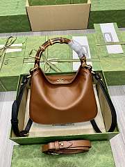 GUCCI | Small Diana Shoulder Bag Brown Leather Hobo Bag - 2
