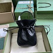 GUCCI | Designer Bucket Bag Purses In Black for Women - 2
