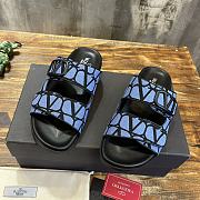 VALENTINO | Sandals In blue-black - 2