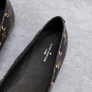 LOUIS VUITTON | Gloria Flat Loafer Monogram Women Shoes - 2