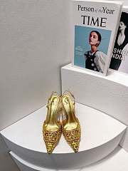 VALENTINO | Elegant High Heeled Sandals In Gold - 6