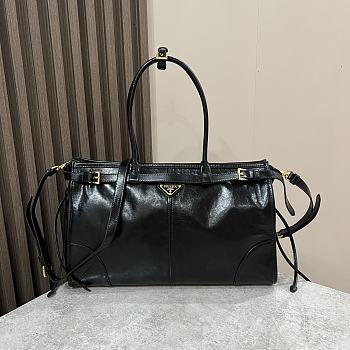 PRADA | Large leather handbag black