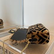 FENDI | Baguette Wool Handbag Size 19 cm - 2