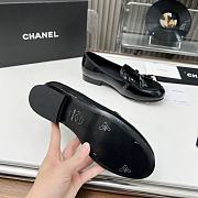 CHANEL | Cruise Women's Loafer & Moccasin Shoes In Black - 2