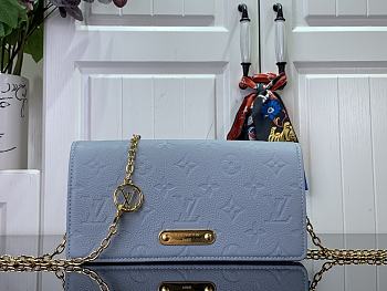LOUIS VUITTON | Wallet On Chain Lily In Blue M46919