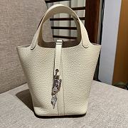 HERMES | Picotin Lock Touch White Silver Hardware 18cm - 1