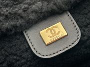CHANEL | Leather Elegant Style Logo Shoulder Bags  - 3