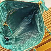 PRADA | Re-Nylon Tote Bag Chain In Green - 3