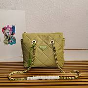 PRADA | Re-Nylon Tote Bag Chain In Luminous green - 1