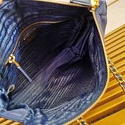 PRADA | Re-Nylon Tote Bag Chain In Purble - 4