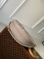 LOUIS VUITTON | Loop Hobo Bicolor Monogram Empreinte Leather - 3